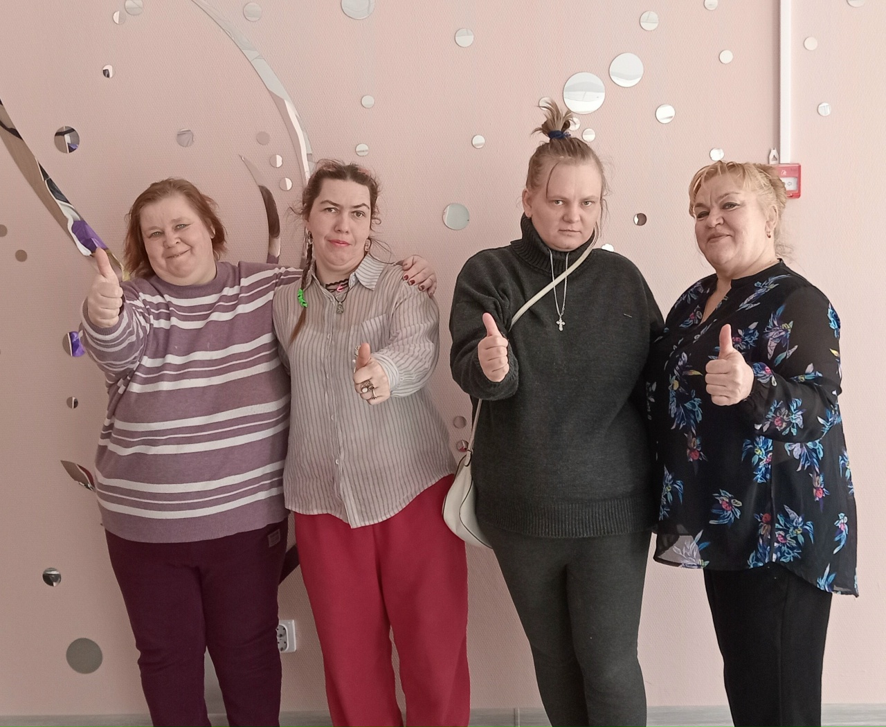 Поздравляем участниц Клуба «Вероника» социально-реабилитационной службы!