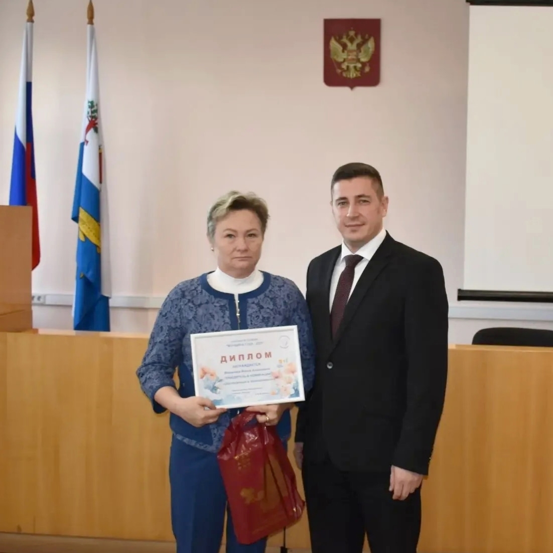 ОкружноЙ конкурс «Женщина года»